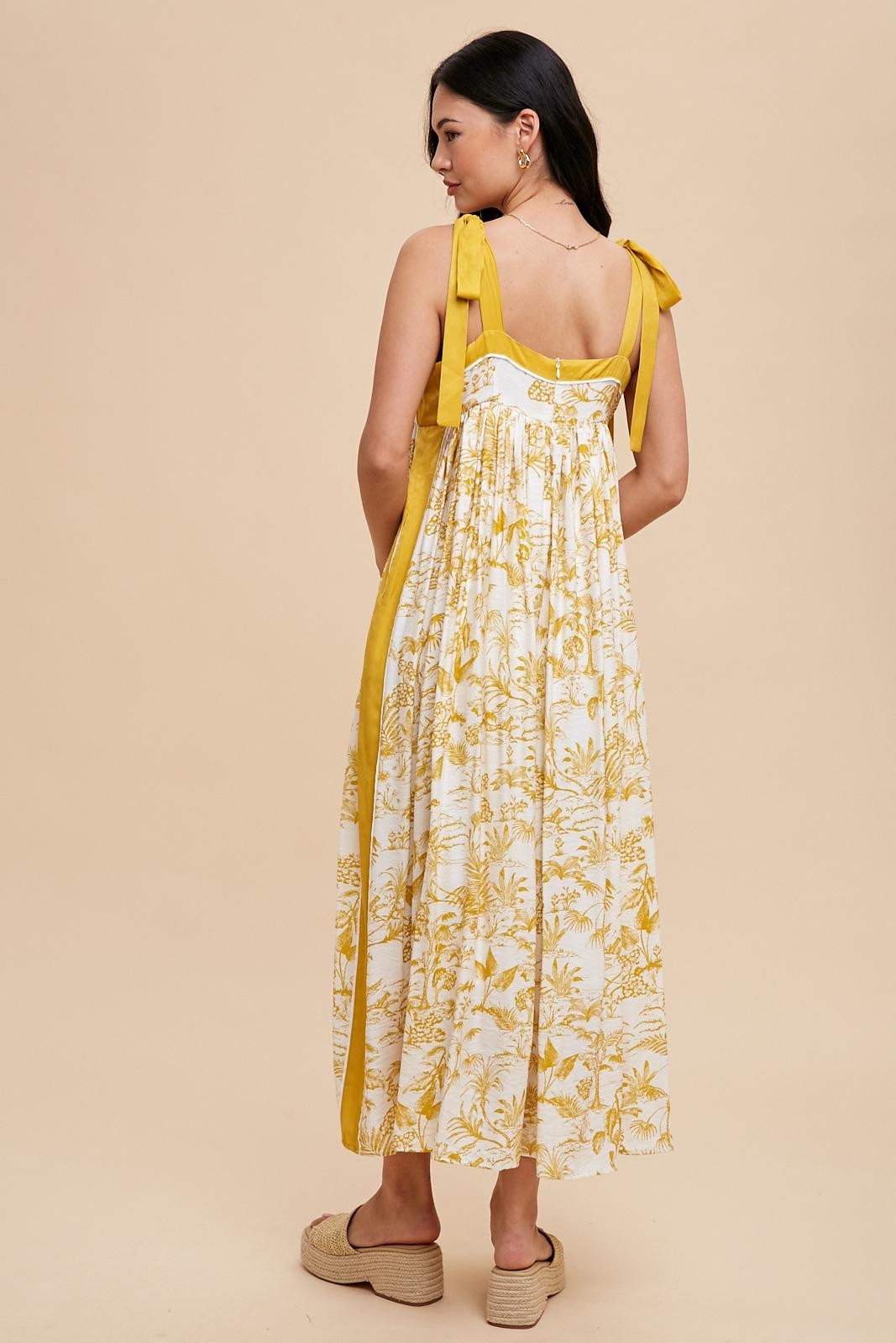 Dominika Floral Dress